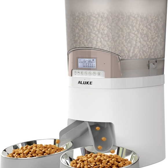 Aluke Automatic Two Pet Feeder with Stainless Steel Bowls - Picture 2 of 2